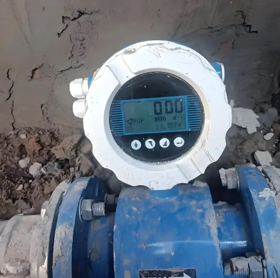 معدل تدفق مياه البحر بواسطة العداد المغناطيسي seawater flow rate by magnetic meter