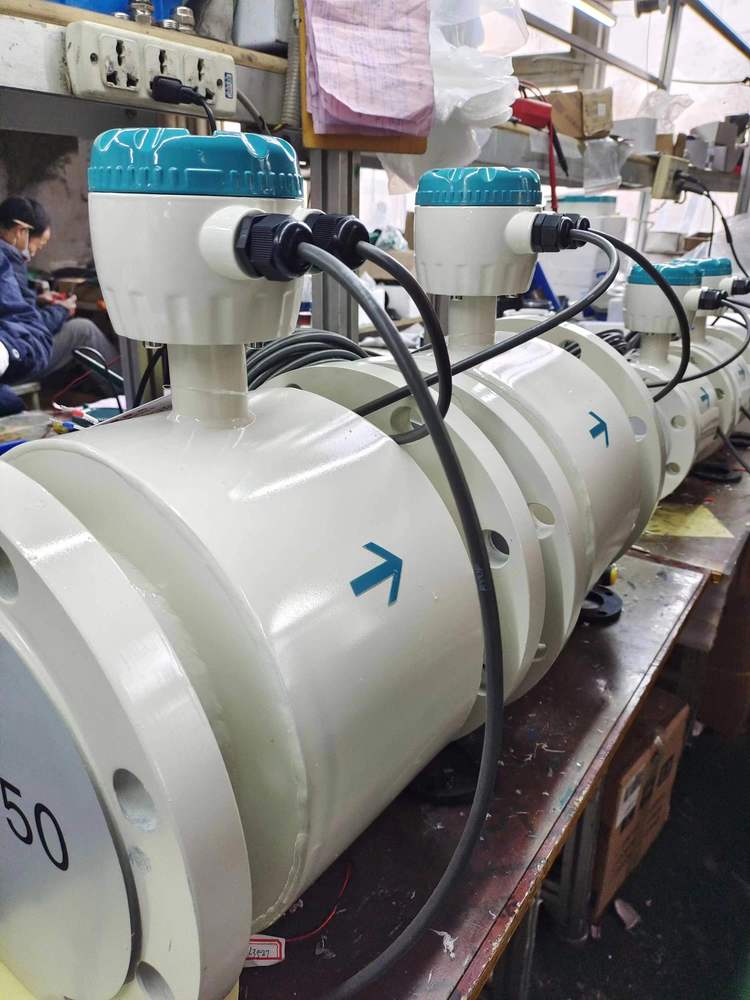 اختيار مستوى الحماية لمقياس تدفق المحلول الملحي Selection of Protection Level for brine flow meter